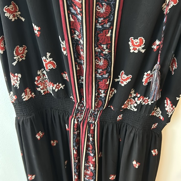 Dress - Picture 6 of 8